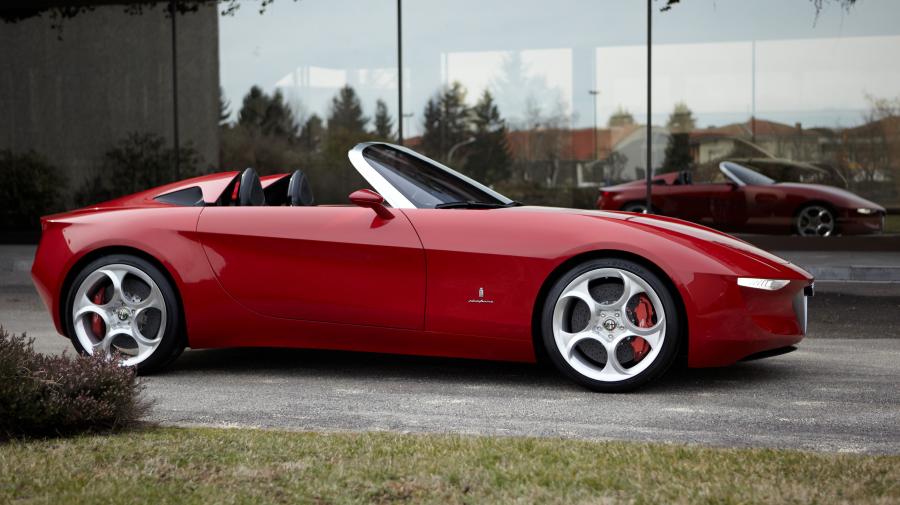  Alfa Romeo 2uettottanta 2010 года  (фото 19 из 24)